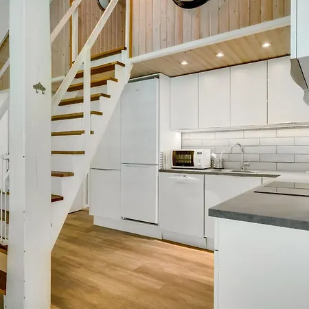 Eisa - 300m To The Fjord By Interhome *