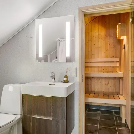 Holiday home Eisa - 300m To The Fjord By Interhome Oslos